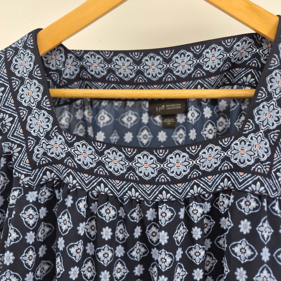 J. Jill Wearever Navy Blue Medallion Square Neck Blouse XL Travel Minimalist - Picture 7 of 11